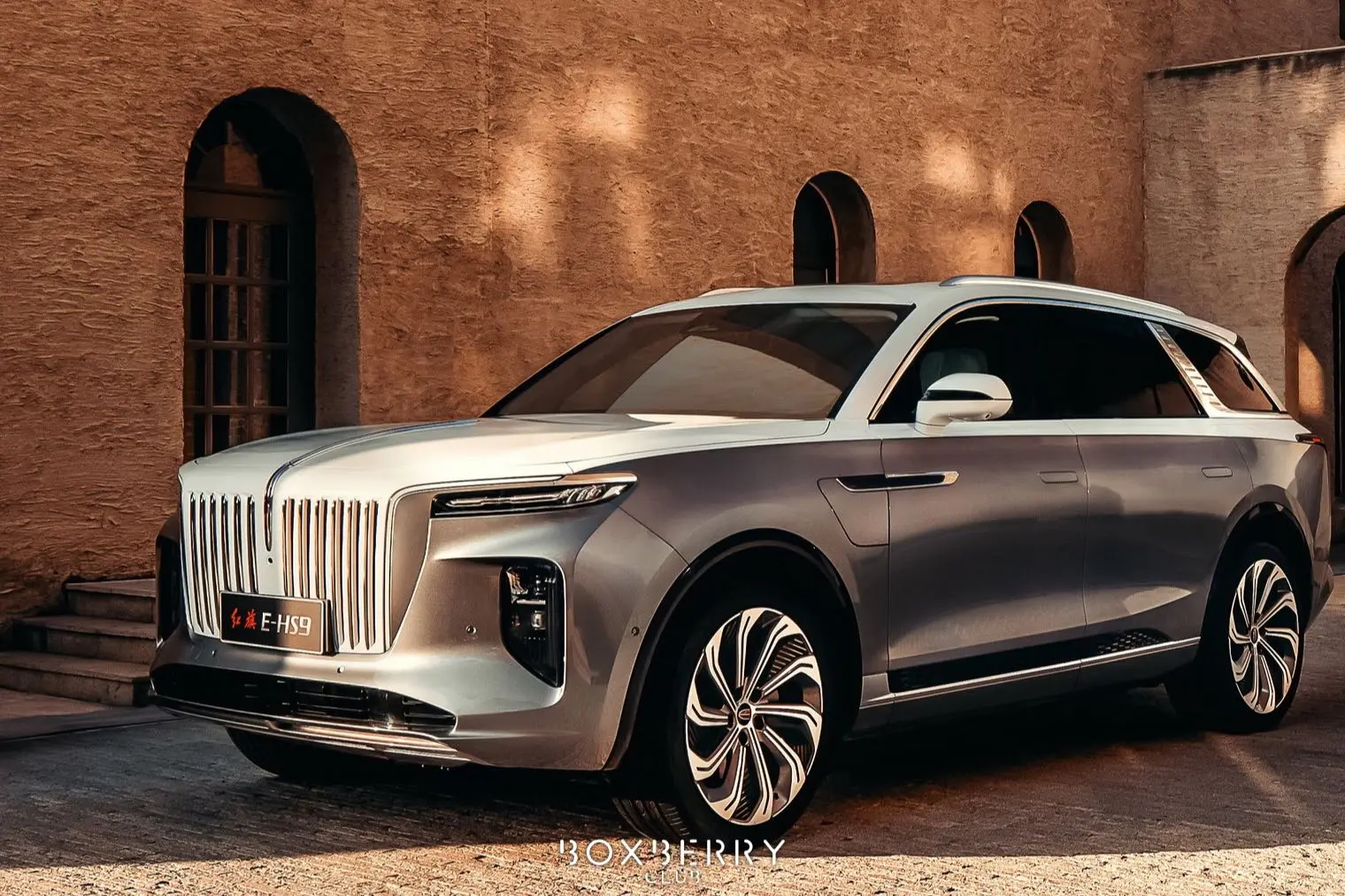 HONGQI E-HS9 | АККУМУЛЯТОРНАЯ ЗАРЯДКА